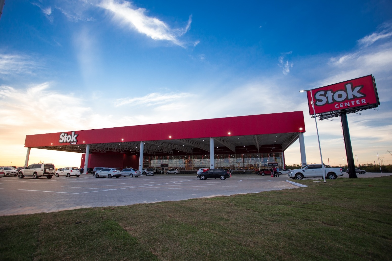 Stock Center - Comercial Zaffari - fachada