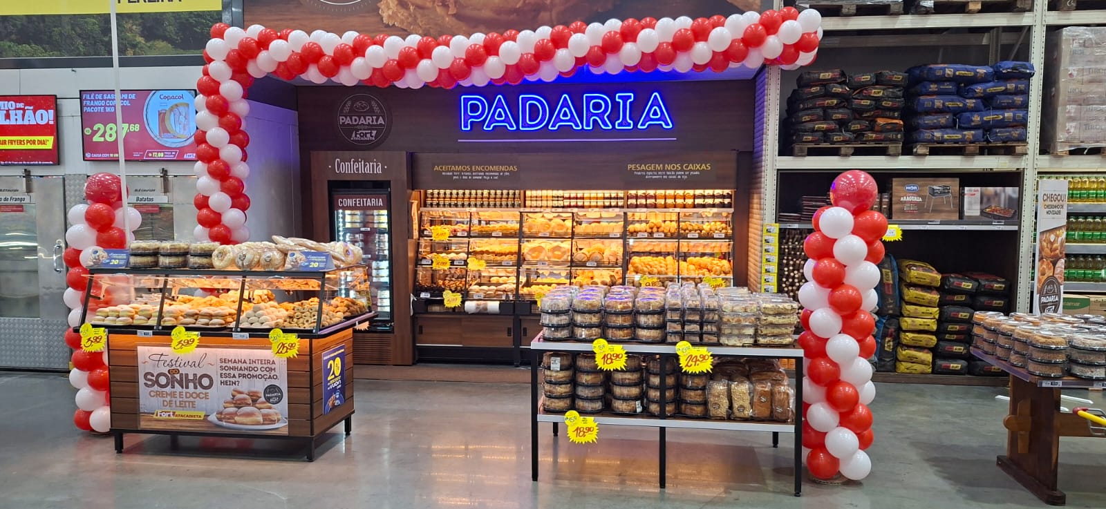 Padaria inaugurada no Fort Atacadista Porto Belo