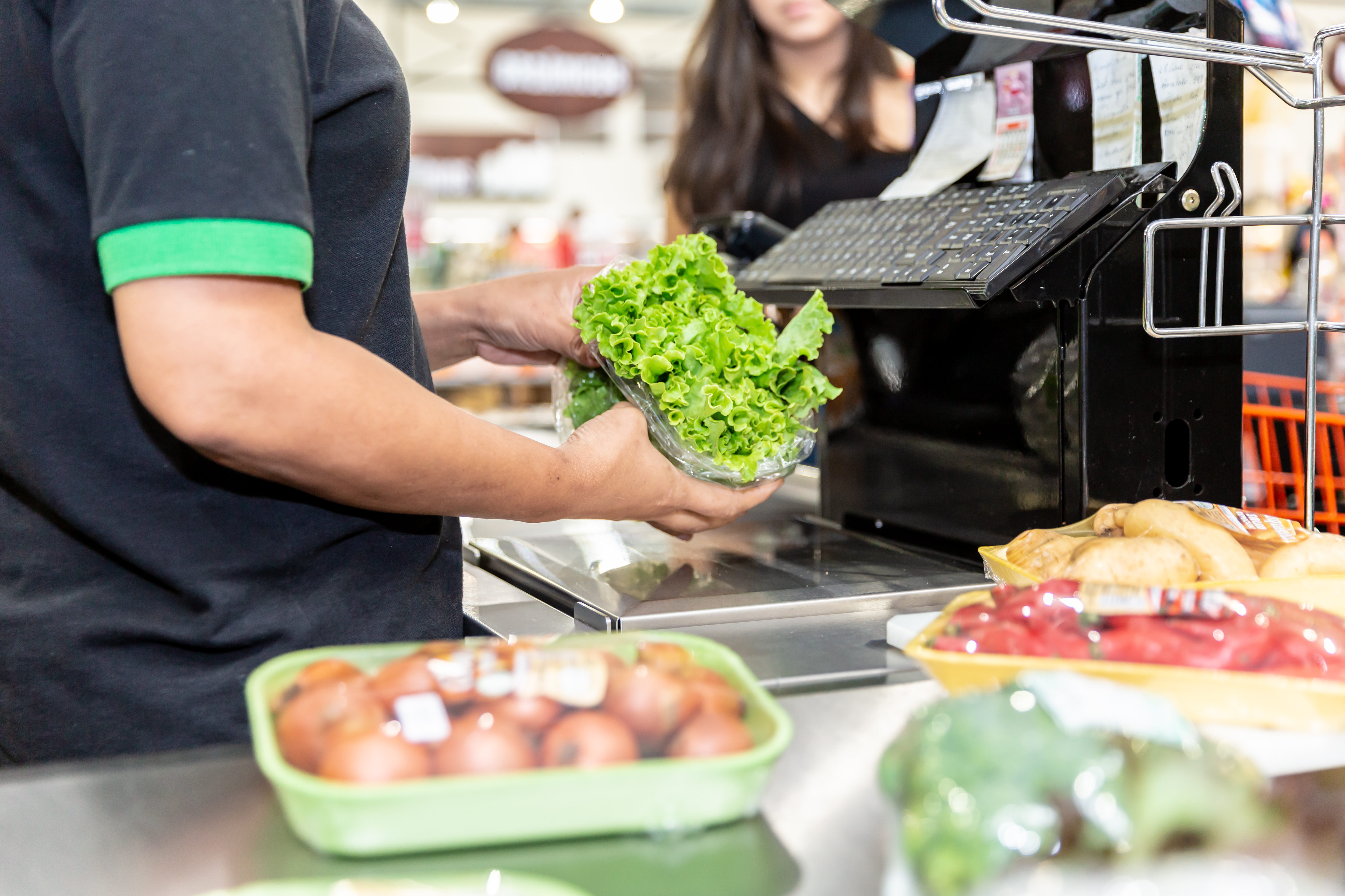 Caixa de supermercado adobe stock