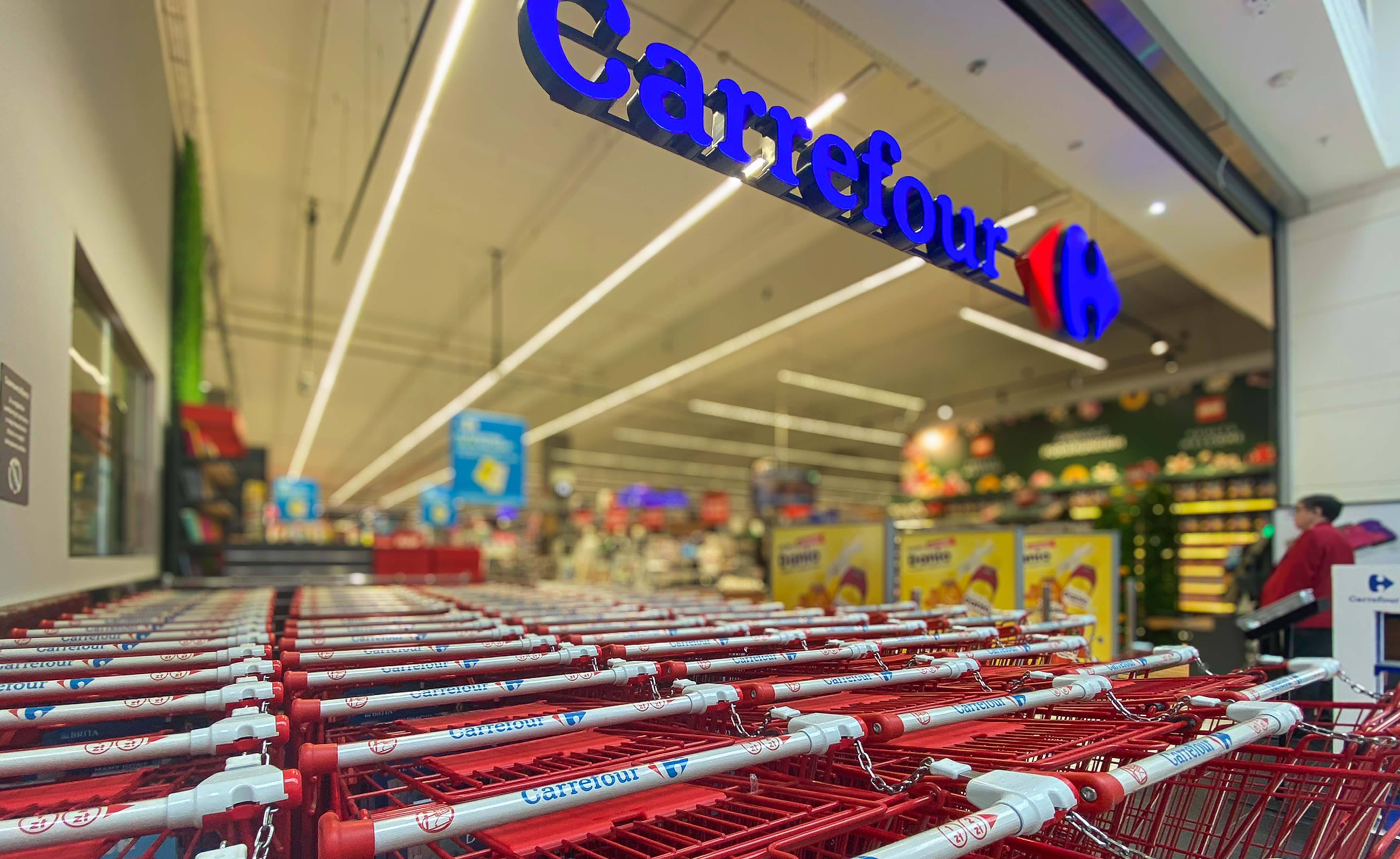 Carrefour Fachada