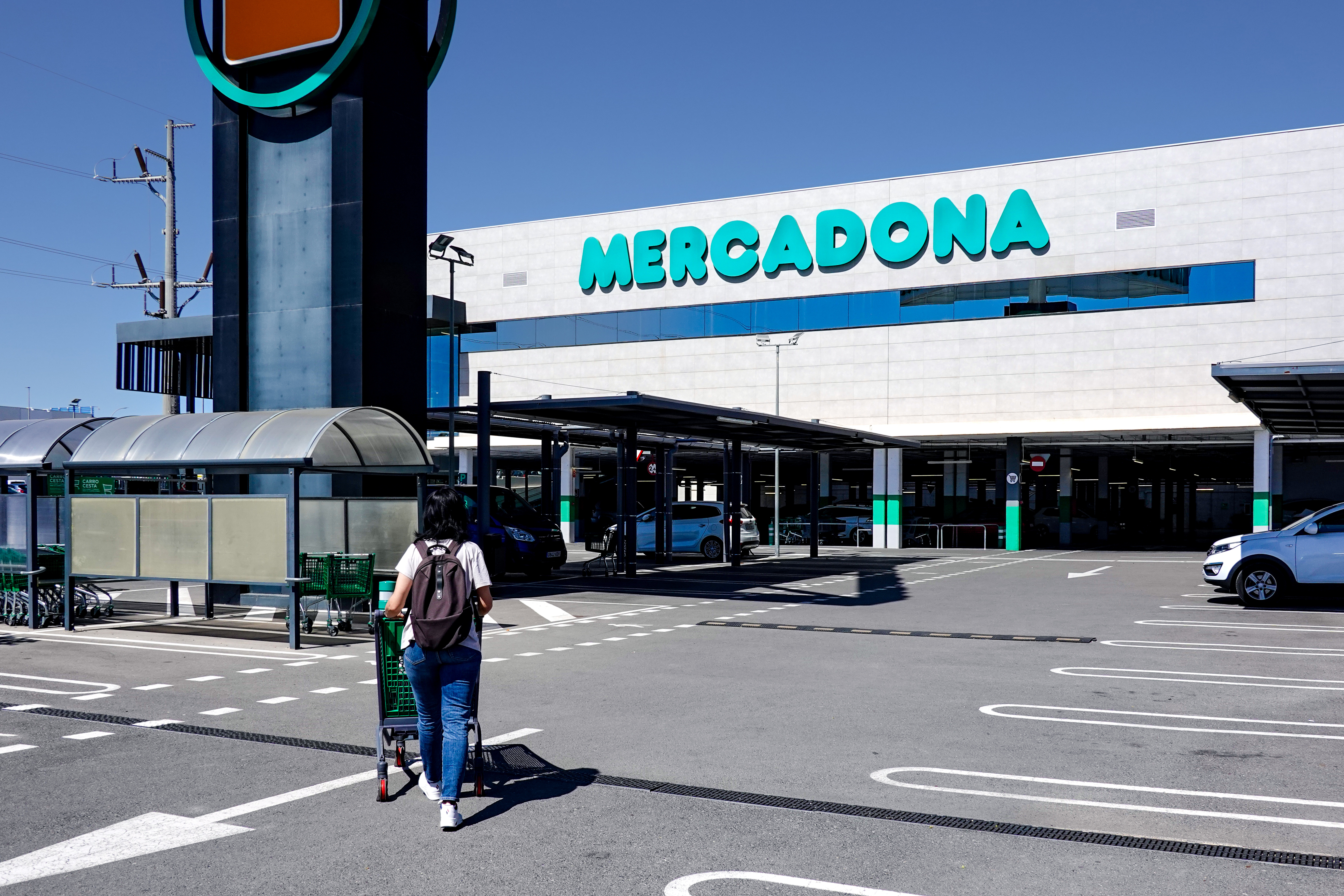 Adobe Stock - Mercadonna