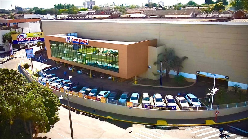 Fachada do Savegnago Supermercados