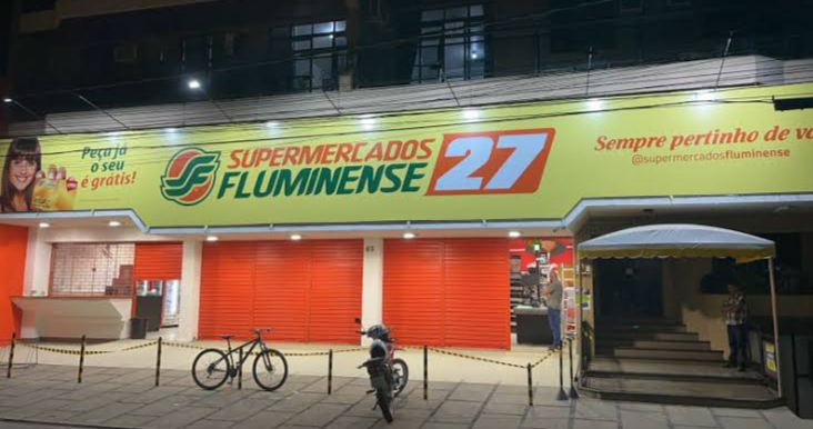Fachada do Supermercado Fluminense