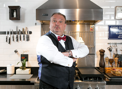 Chef Erick Jacquin vai assinar molhos para pets