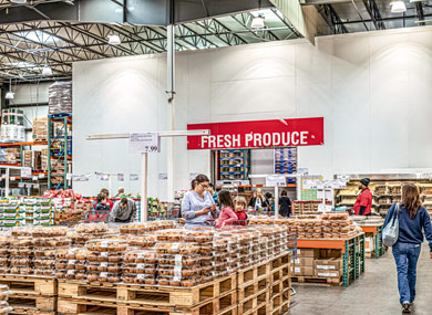 Comparamos a rede Costco com o atacarejo brasileiro
