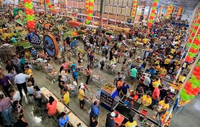 Pesquisa mostra que intenção de consumo cresce e é a maior em dois anos