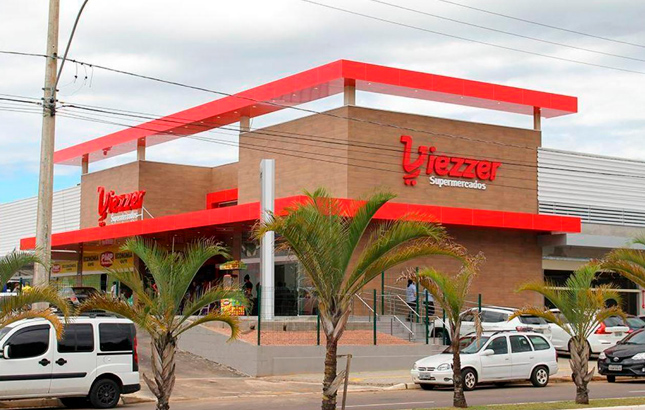 Viezzer investe R$ 6,5 milhões na modernização de unidades