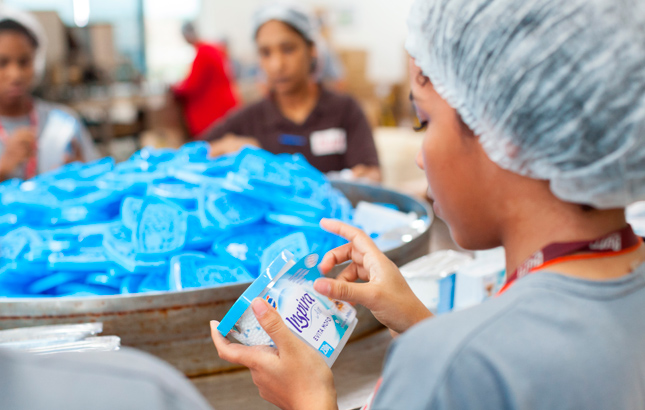 Companhia brasileira de produtos de limpeza registra crescimento de vendas acima do setor