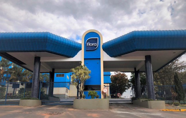 Flora adquire empresa de cosméticos naturais e leva seu mix aos supermercados