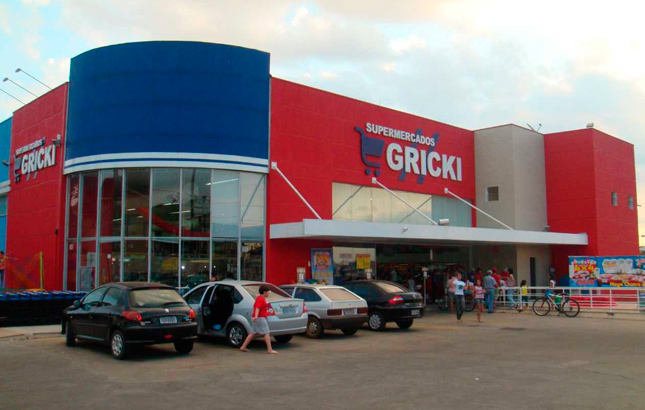 Supermercado Gricki promove ativação especial em parceria com a Cory