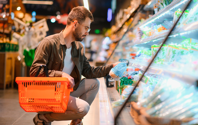 Faturamento e frequência de compra sobem e quantidade de itens diminui no 1º semestre de 2023