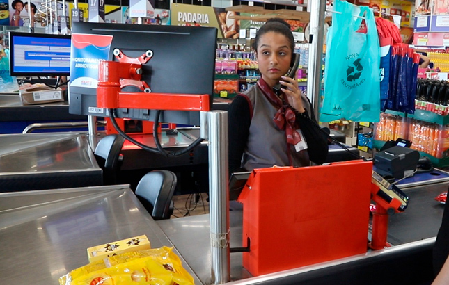 Super Adega implementa tecnologia para facilitar o processo nos caixas