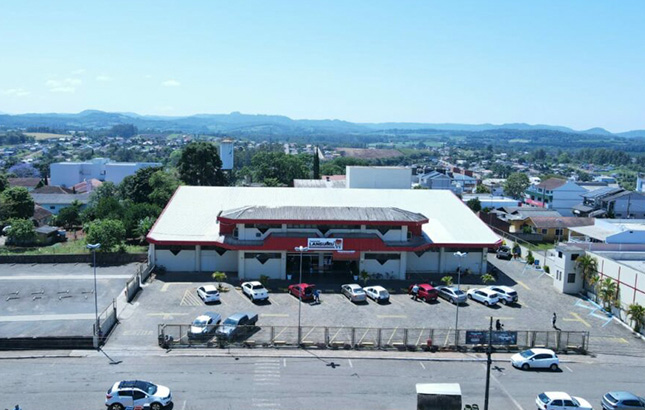 Ávila adquire unidade do Languiru 